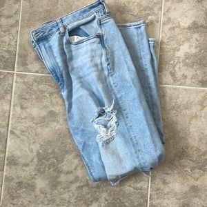 American eagle 14 mom jeans distressed straight high rise